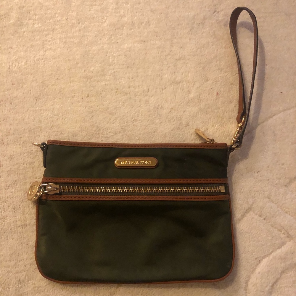 Michael Kors Wristlet